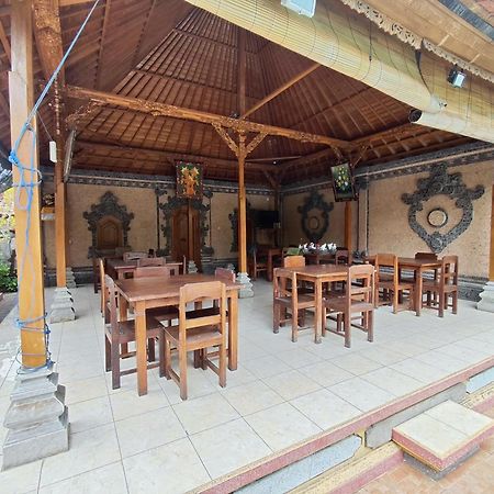 Legian Adus Beach Inn מראה חיצוני תמונה