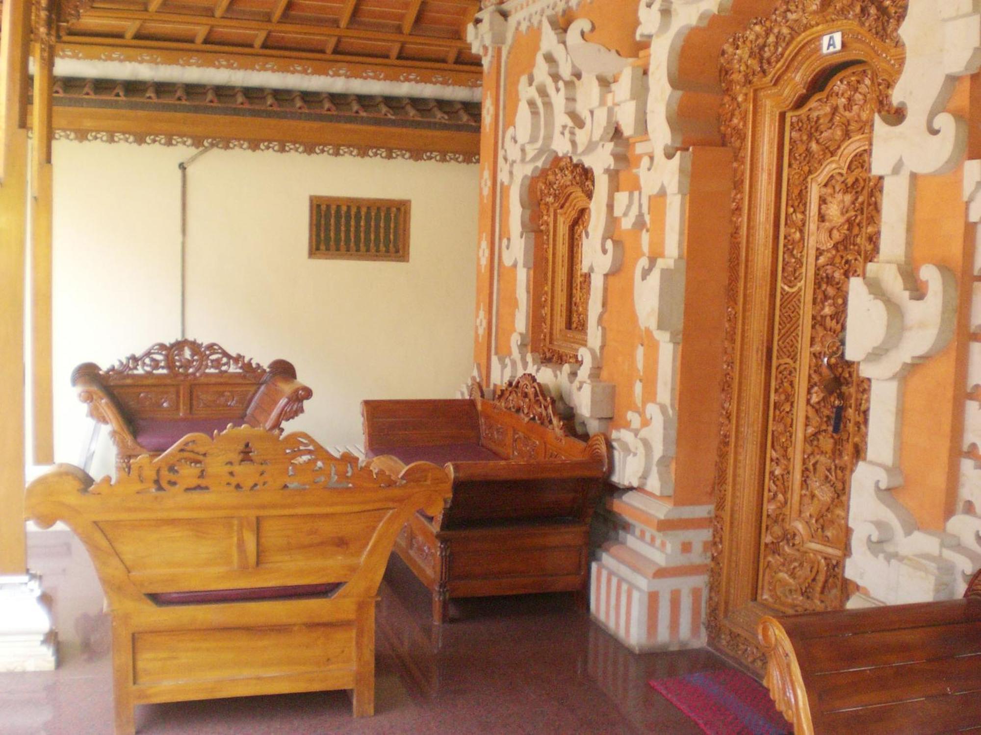 Legian Adus Beach Inn מראה חיצוני תמונה