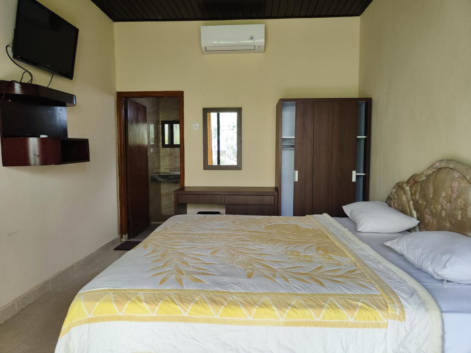 Legian Adus Beach Inn מראה חיצוני תמונה