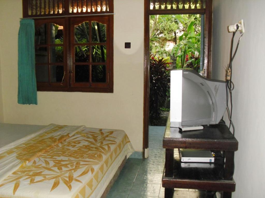 Legian Adus Beach Inn חדר תמונה